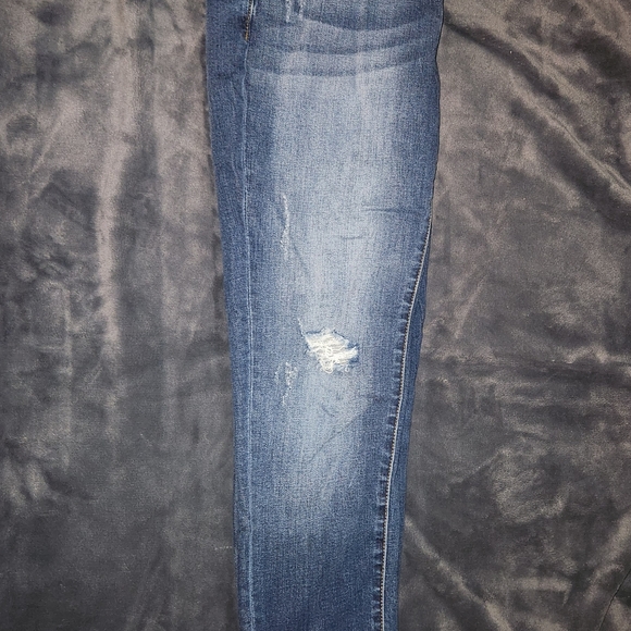 Women's Kancan Jeans - Picture 5 of 6